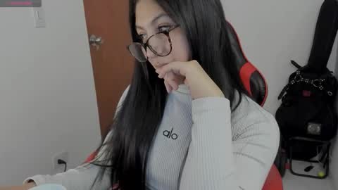 lillith_777 online show from October 2, 2:21 am