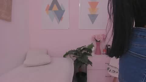 Sweety Lilly Love  online show from February 12, 3:48 pm