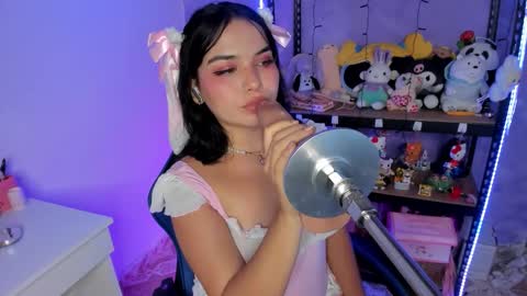 Lilly  online show from November 14, 4:58 am