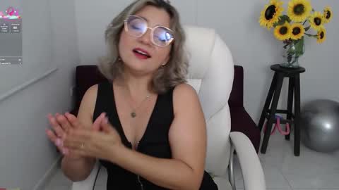 Lilly online show from September 14, 2:51 pm