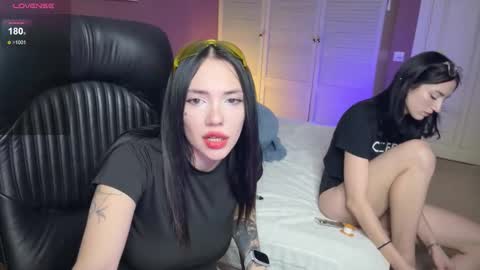 Kris Lilo online show from November 27, 3:09 pm