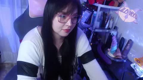 Snapshot of lilomoon69 chatting on March 3, 3:30 am Lilo  online show from March 3, 3:30 am