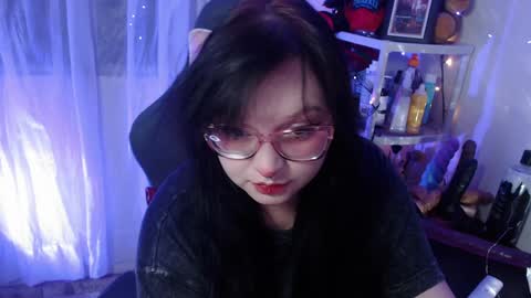 Snapshot of lilomoon69 chatting on February 2, 4:26 am Lilo  online show from February 2, 4:26 am