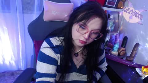 Snapshot of lilomoon69 chatting on February 6, 4:53 am Lilo  online show from February 6, 4:53 am