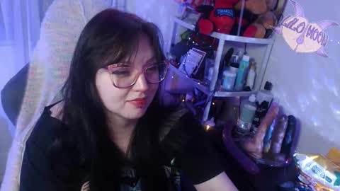 Snapshot of lilomoon69 chatting on March 6, 3:35 am Lilo  online show from March 6, 3:35 am