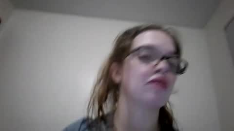 lilshortt online show from March 6, 3:57 am