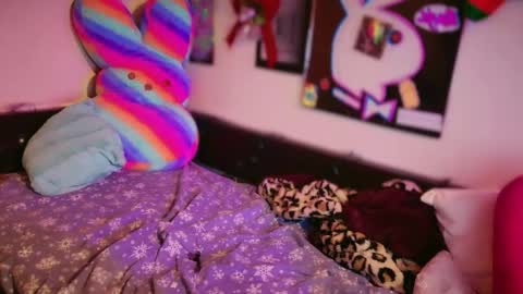 jasmine spunn online show from February 11, 1:26 pm