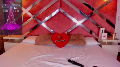 Lily online show from December 4, 9:03 pm