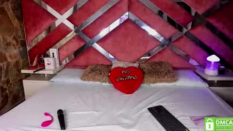 Lily online show from March 2, 8:04 pm