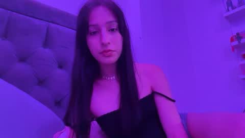 Lily Cooper online show from August 2, 9:11 am