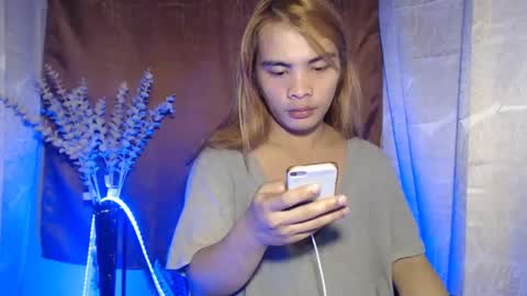 LILY CRUZ online show from January 6, 9:52 am