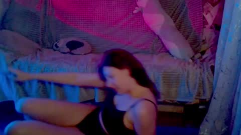 lily_ember online show from January 15, 6:50 pm