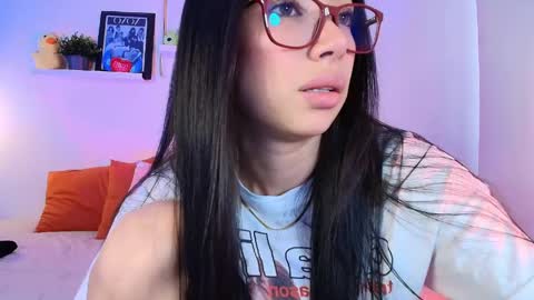 just lily online show from April 20, 10:35 pm