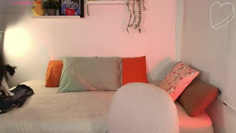 just lily online show from March 31, 10:54 pm