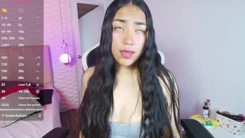 lily_waist online show from January 17, 11:30 am