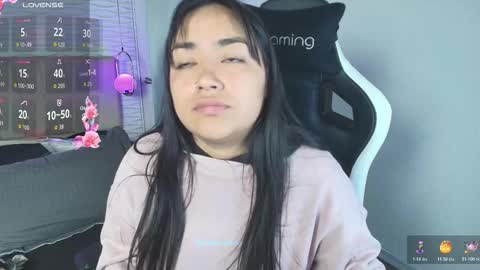 lily_waist online show from November 7, 11:23 am