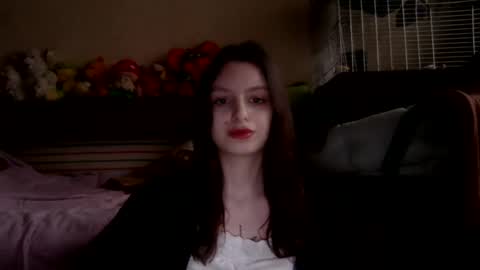 lilycandy_ online show from February 6, 10:58 am