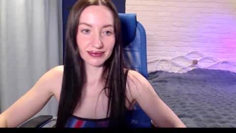 Lily online show from November 19, 8:46 am