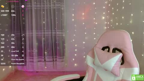 Snapshot of lilyrose1_ chatting on October 10, 6:47 pm You can call me Li ... online show from October 10, 6:47 pm