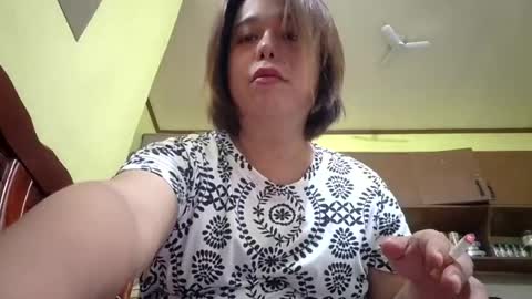 lilysette online show from July 26, 9:51 am