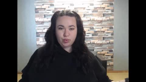 busty princess online show from April 11, 7:02 am