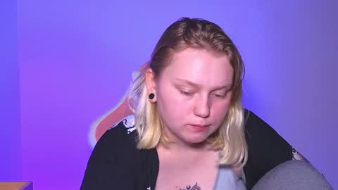 Snapshot of lime_cat chatting on September 30, 1:16 am lime cat online show from September 30, 1:16 am