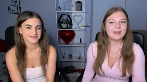 lina_fox12 online show from November 9, 1:47 pm