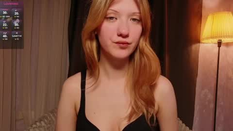 Lina online show from March 26, 8:25 pm