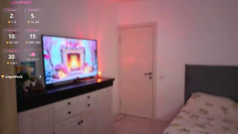 Lina online show from July 3, 6:45 pm