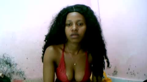 linah1123 online show from March 12, 6:50 am