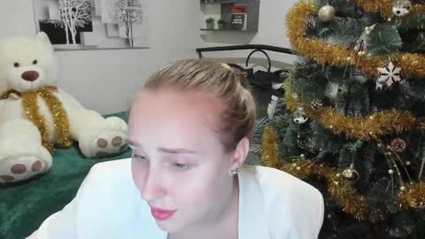 Lina online show from January 12, 11:26 pm