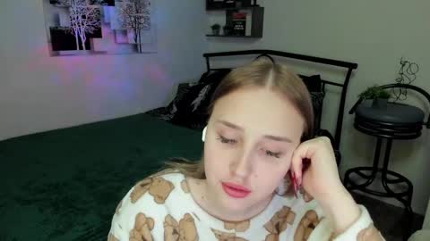 Lina online show from February 28, 12:43 am