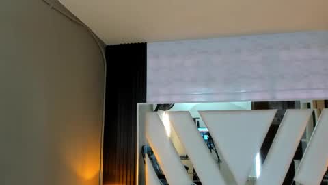  Linda  online show from March 17, 6:35 pm