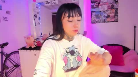 Lindaa maria  online show from February 22, 6:39 am