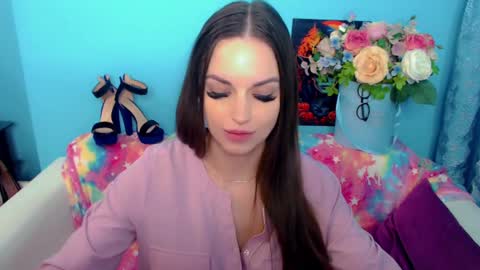 Snapshot of lindaliiii chatting on February 28, 6:54 am Linda online show from February 28, 6:54 am