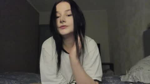 Lina online show from May 24, 10:33 am