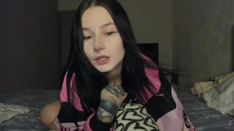 Lina online show from May 26, 3:07 pm