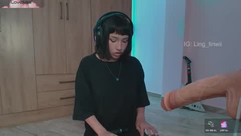 Ling online show from May 11, 2:45 pm