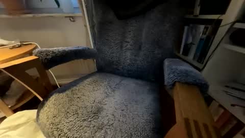 lingonkuk online show from October 16, 5:29 am