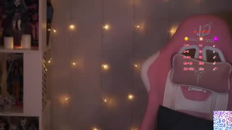 Lina online show from November 2, 8:42 pm