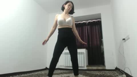 LinKissKiss online show from February 26, 12:05 pm