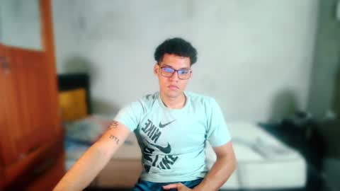 lion_20cm online show from November 24, 9:35 pm