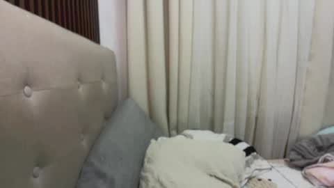 Liora of Ophir online show from April 2, 11:33 pm