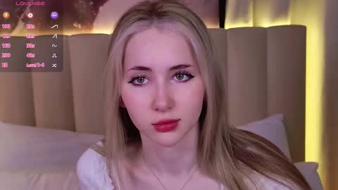 lirakink online show from November 17, 4:37 am