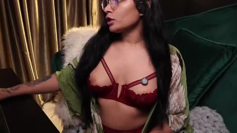 Lire online show from February 12, 4:54 am