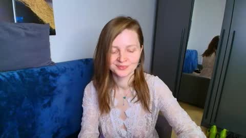 Lisa online show from May 5, 2:18 am