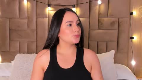 Lisa Baker online show from March 7, 4:02 am