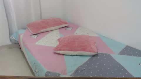 Lisa Santos online show from April 8, 1:03 pm