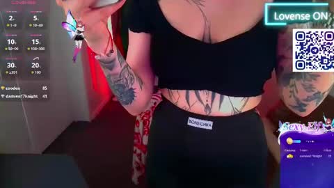 lisa_rabbit online show from July 7, 7:23 am