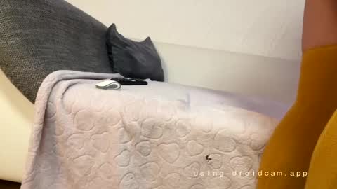 cristin online show from December 12, 11:25 pm